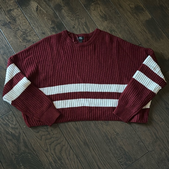 5/$25 Urban Heritage Crop - Picture 1 of 1